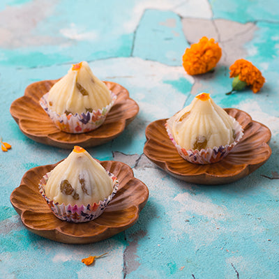 Khoya Kaju Kismis Modak