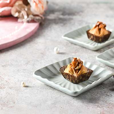 Baklava Badam Pyramid