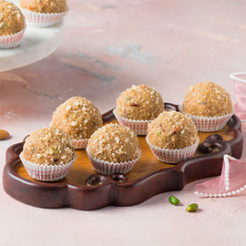 Bikanervala Gond laddu