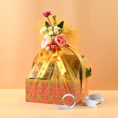Premium Festive Hampers Online India | Gift Packs for Corporate & Celebrations